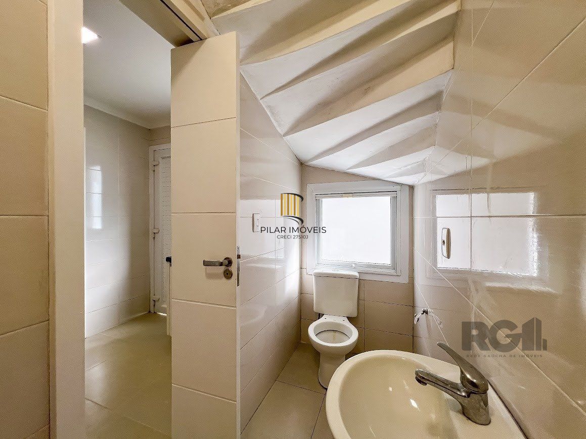 Casa Condominio 3 Dormitório(s) Bairro Querência