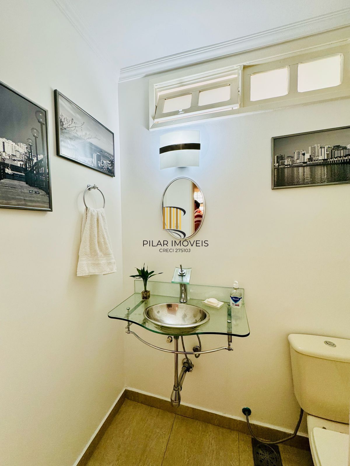 Excelente Apartemento 2 dorm com duas suites e lavabo