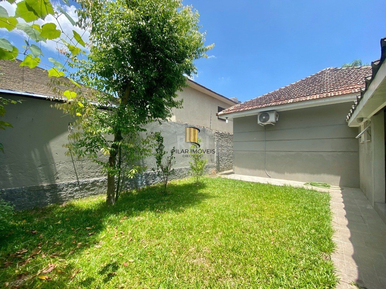 Casa 3 dormitórios no bairro Passo da Areia