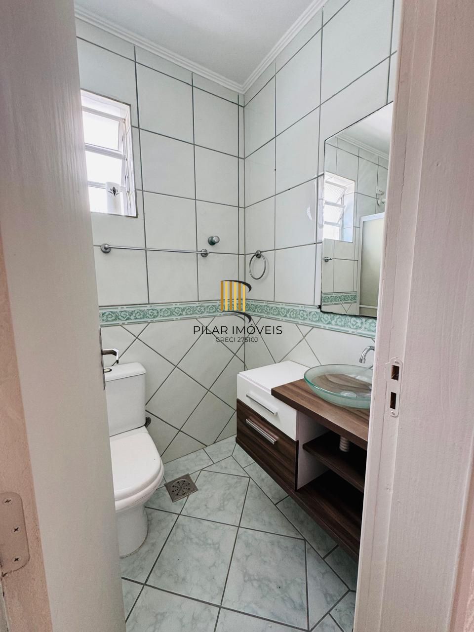 Apartamento 2 dormitórios no bairro Passo da Areia