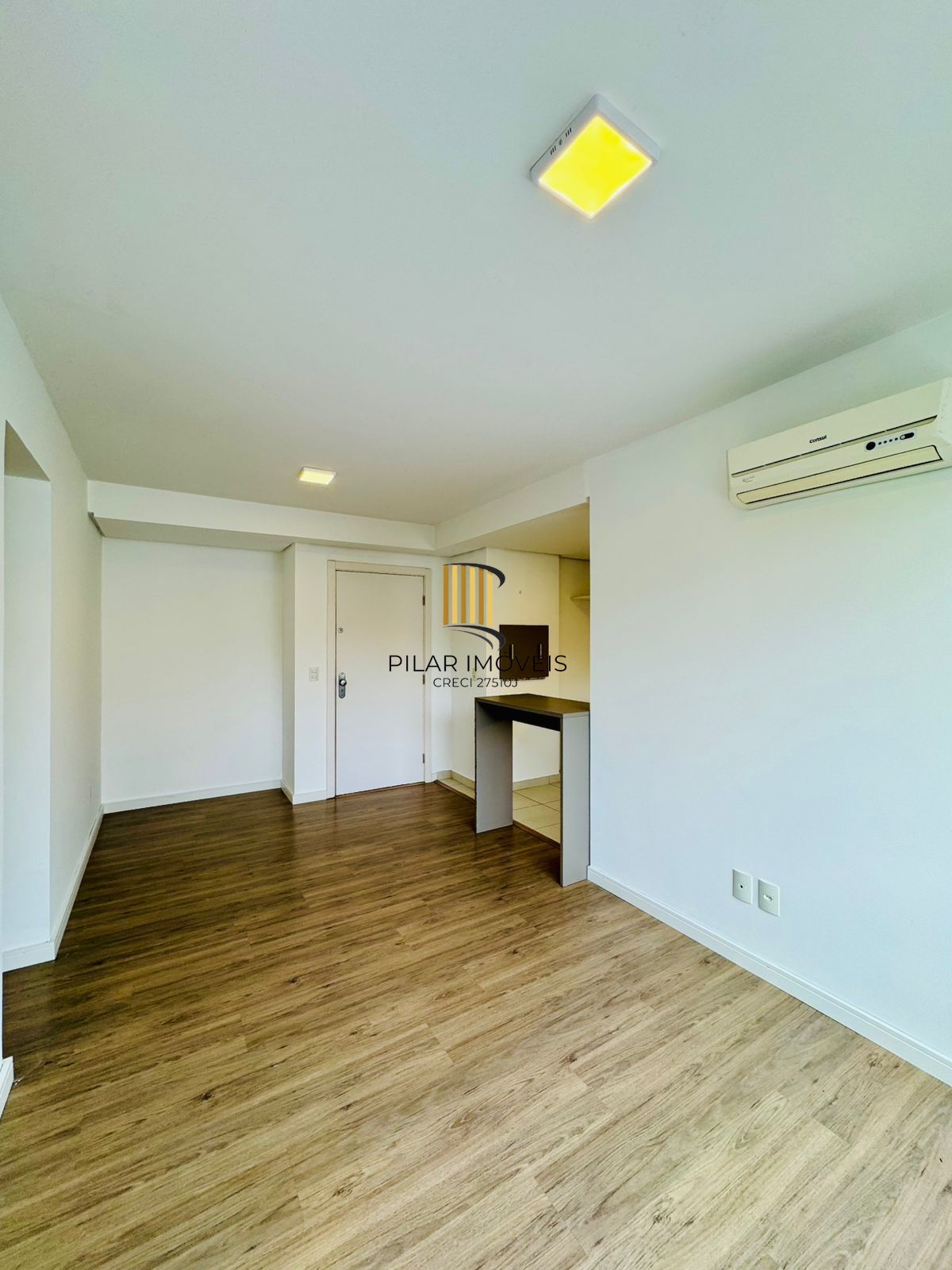 Apartamento 3 dormitórios com 1 suíte no bairro Petrópolis em Porto Alegre.