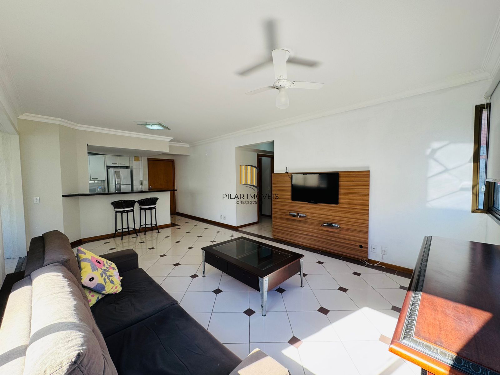 🏙️ Apartamento mobiliado à venda no coração do Petrópolis – Porto Alegre