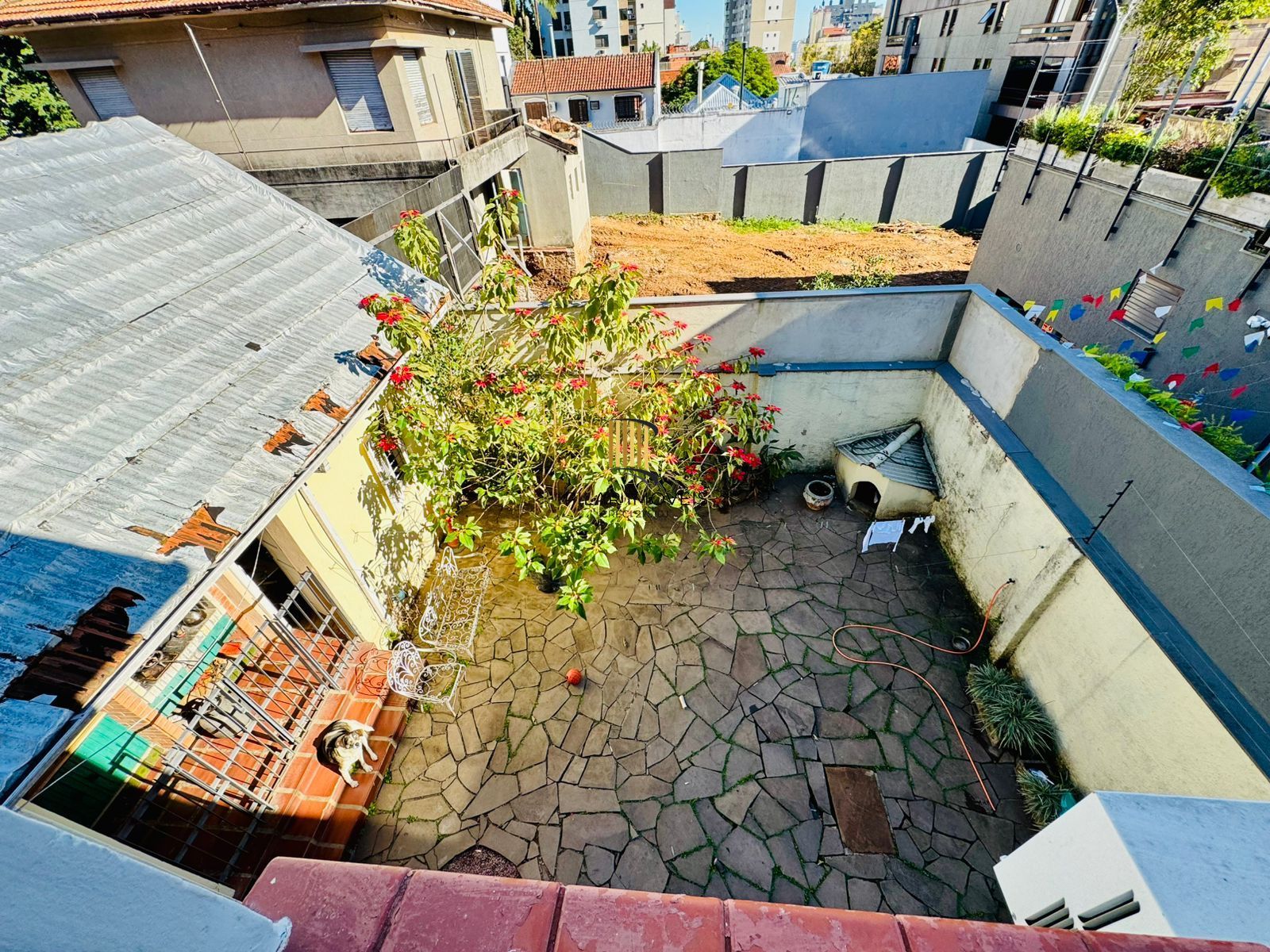 Casa 5 dorms à venda Rua Professor Langendonck, Petrópolis