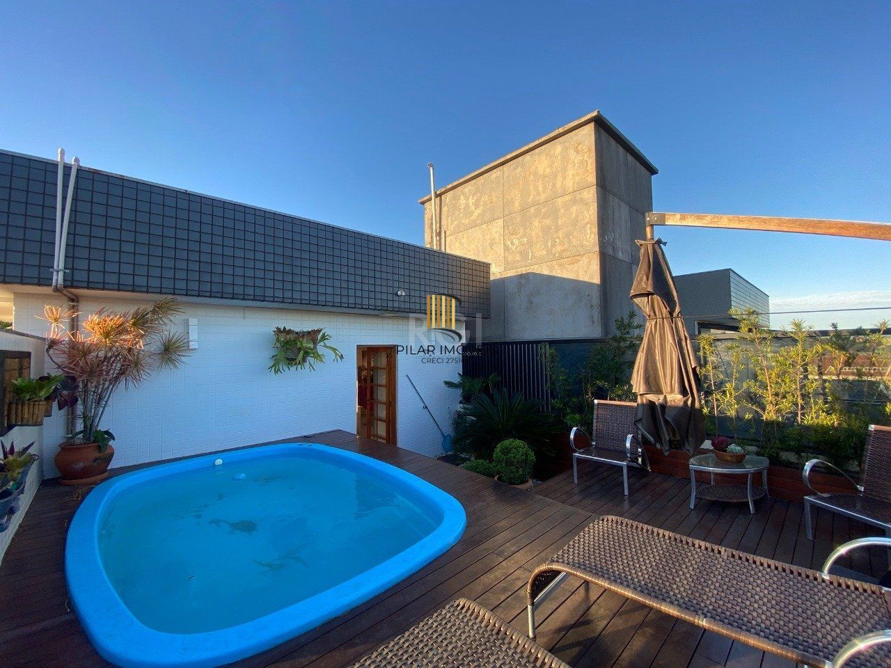 Cobertura para Venda - 278m², 3 dormitórios, sendo 1 suites, 3 vagas - Jardim Itu - Pilar Imóveis