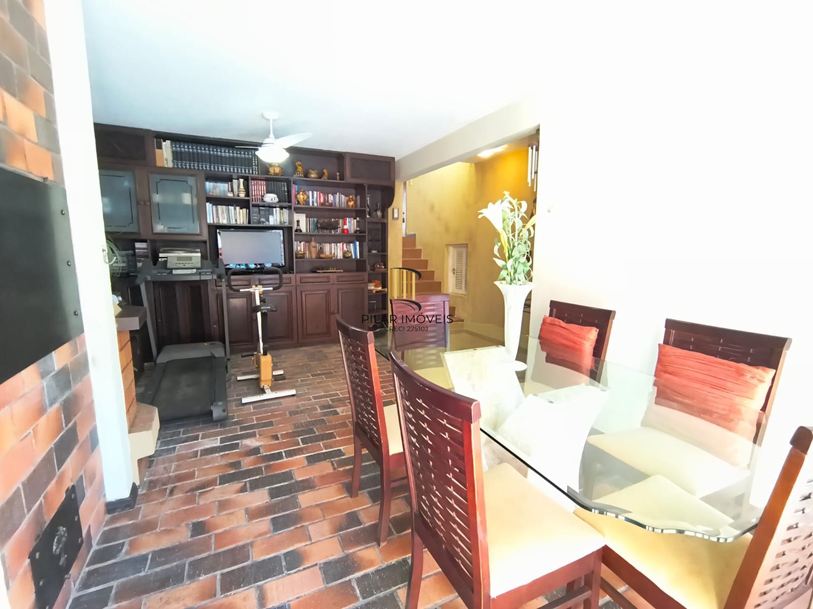 Casa 3 dorm com suite em condominio, infra completa a 5 mim do Bourbon Ipiranga