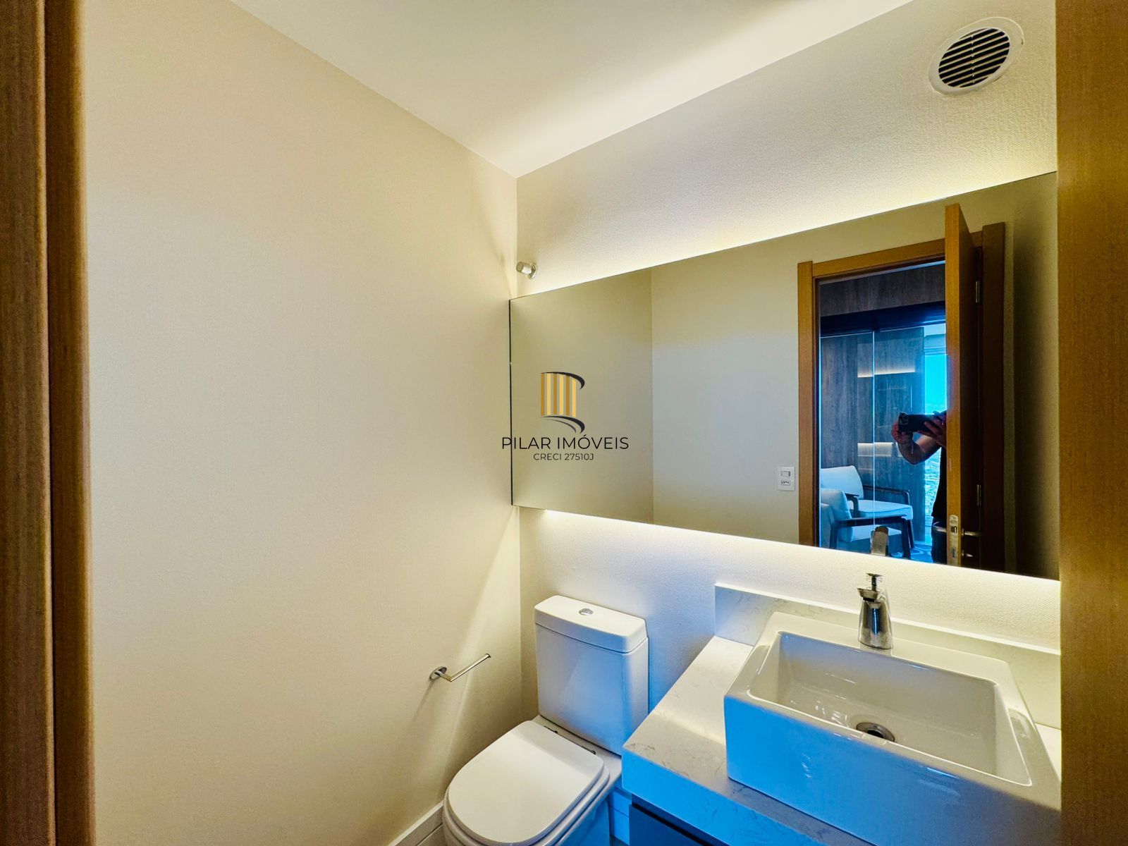 Conjunto/Sala MOBILIADA para Venda - 35m², 0 dormitórios, 1 vaga - Petrópolis