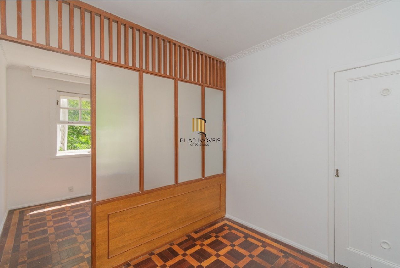 Apartamento Amplo de Esquina com 93m² no Bairro Petrópolis