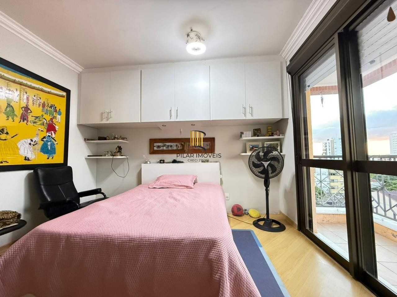 Apartamento Impecável com Vista Panorâmica, 2 Suítes e Living Ampliado