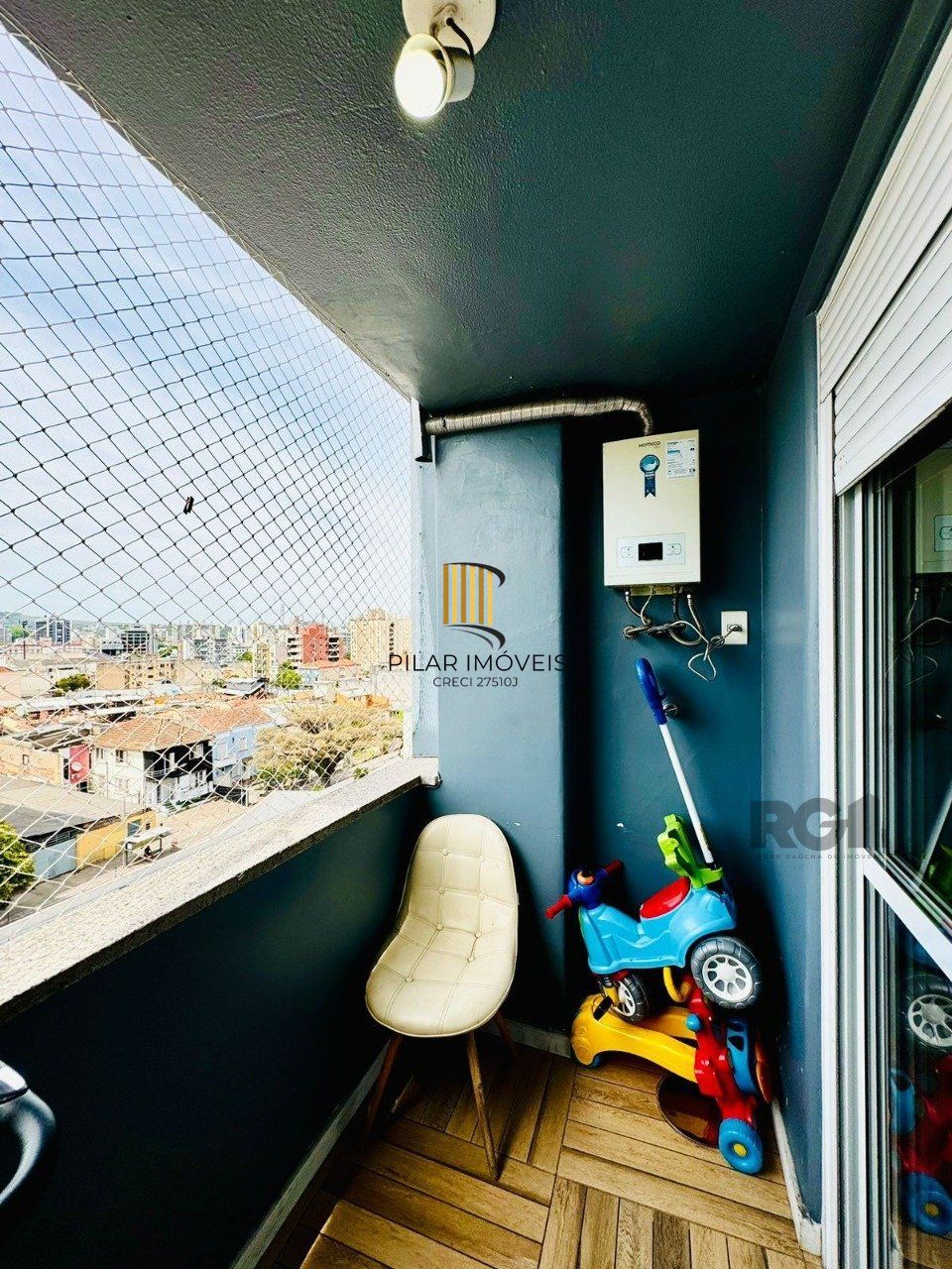 Apartamento 2 dormitórios no bairro Farroupilha