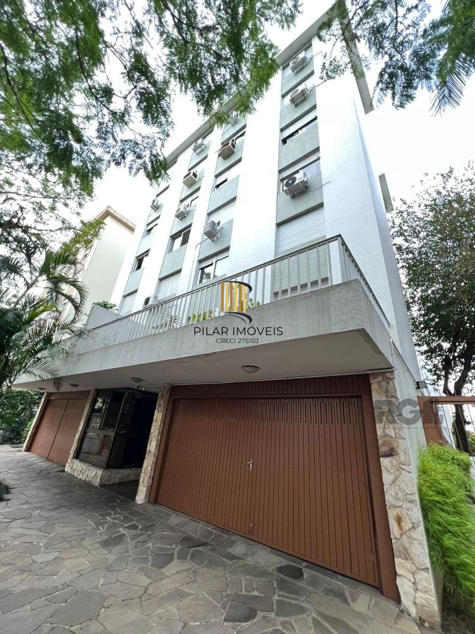 Apartamento 2 dormitórios no bairro Azenha - Pilar Imóveis