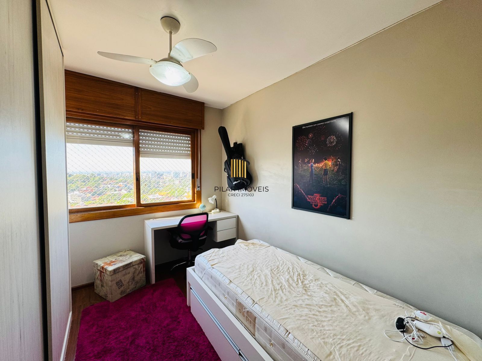 Cobertura com Terraço, Vista Livre e Porteira Fechada na Av. Protásio Alves