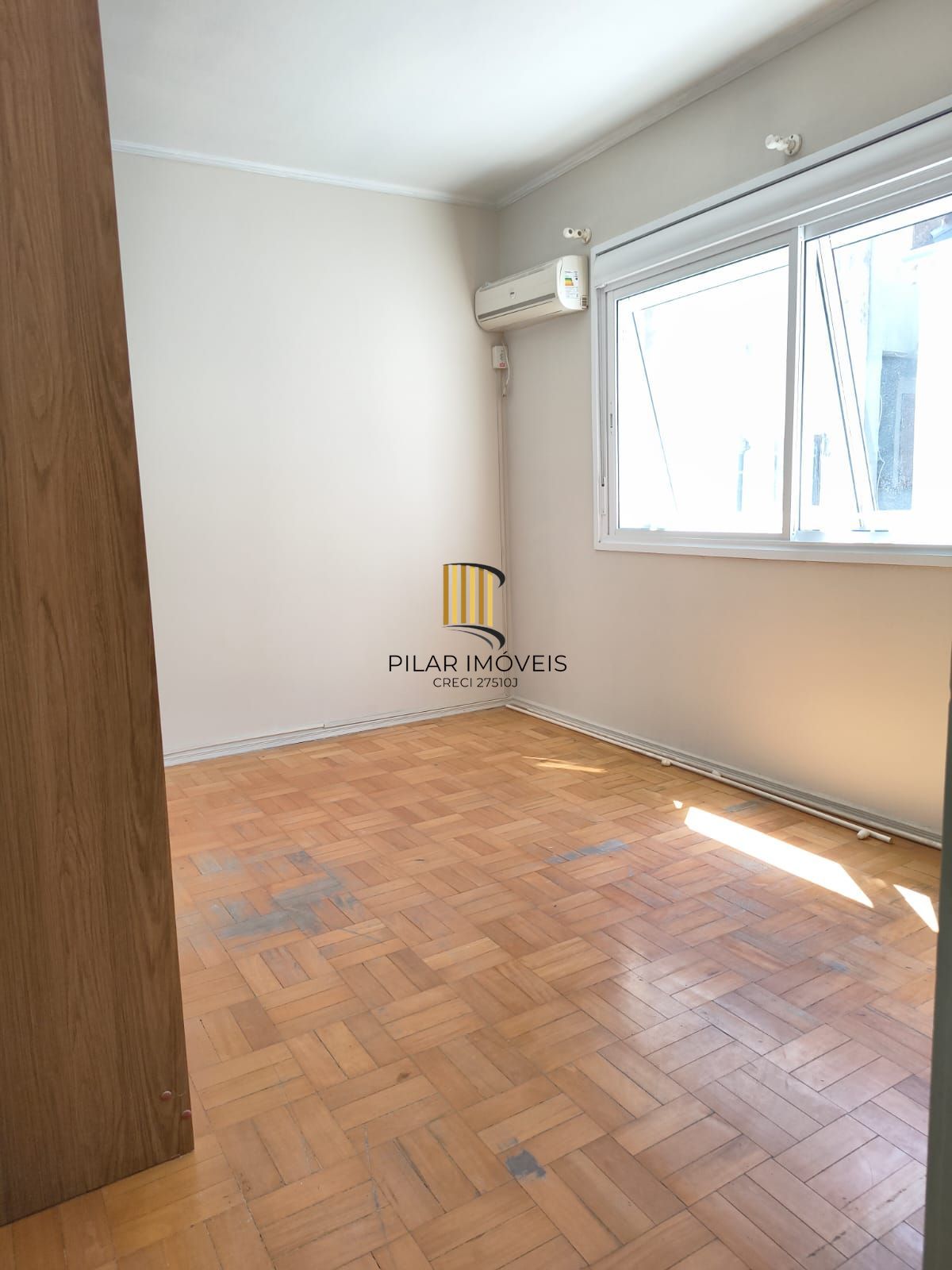 1 Dormitório semi mobiliado na melhor localização do centro histórico