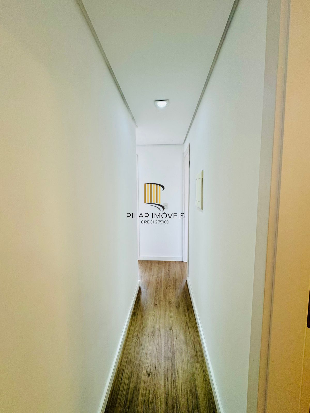 Apartamento 3 dormitórios com 1 suíte no bairro Petrópolis em Porto Alegre.