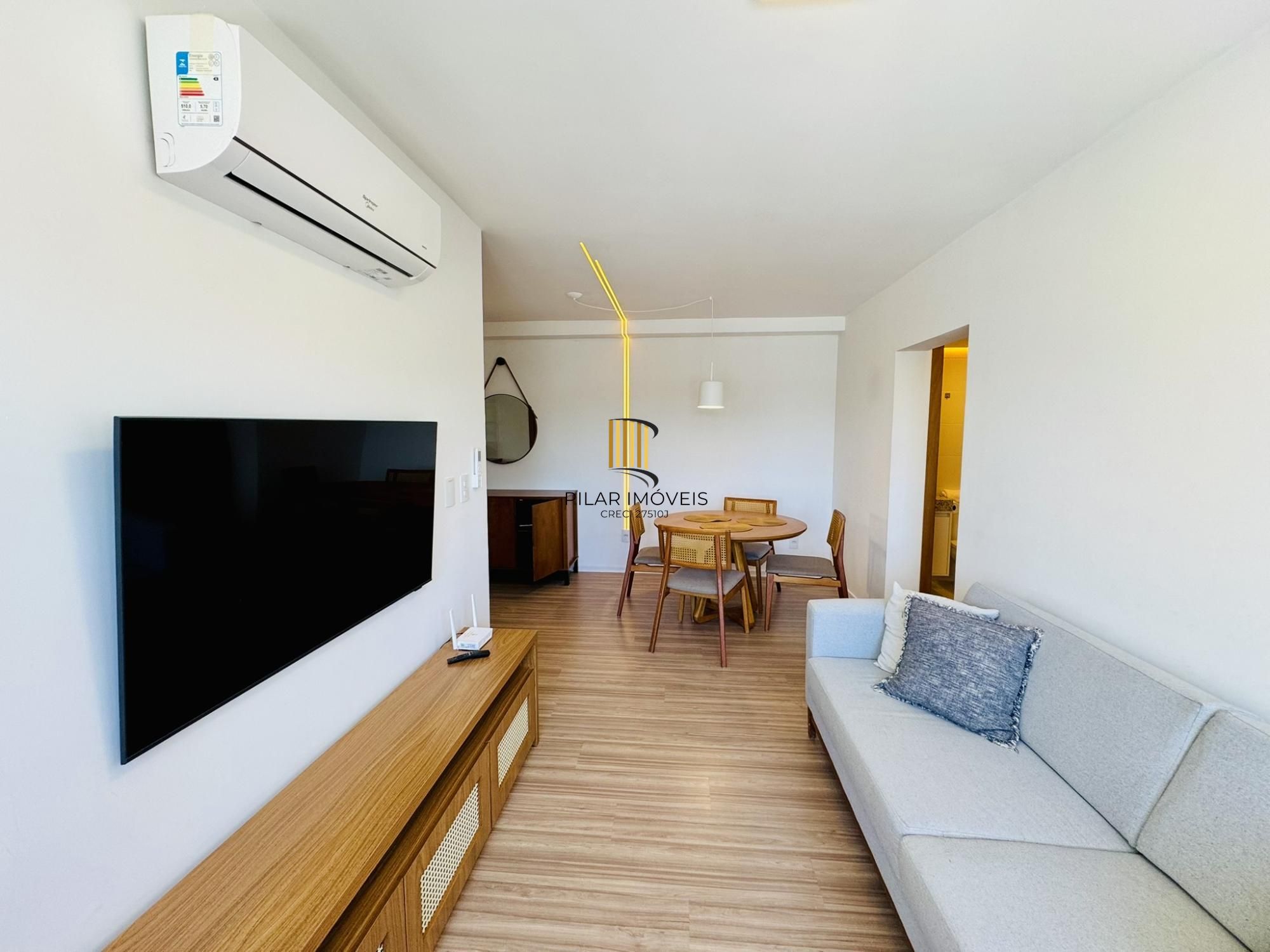 Pronto para Morar! 2 Dormitórios Mobiliado, 2 vagas de garagem