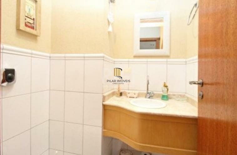 Apartamento 3 dormitórios no bairro Menino Deus
