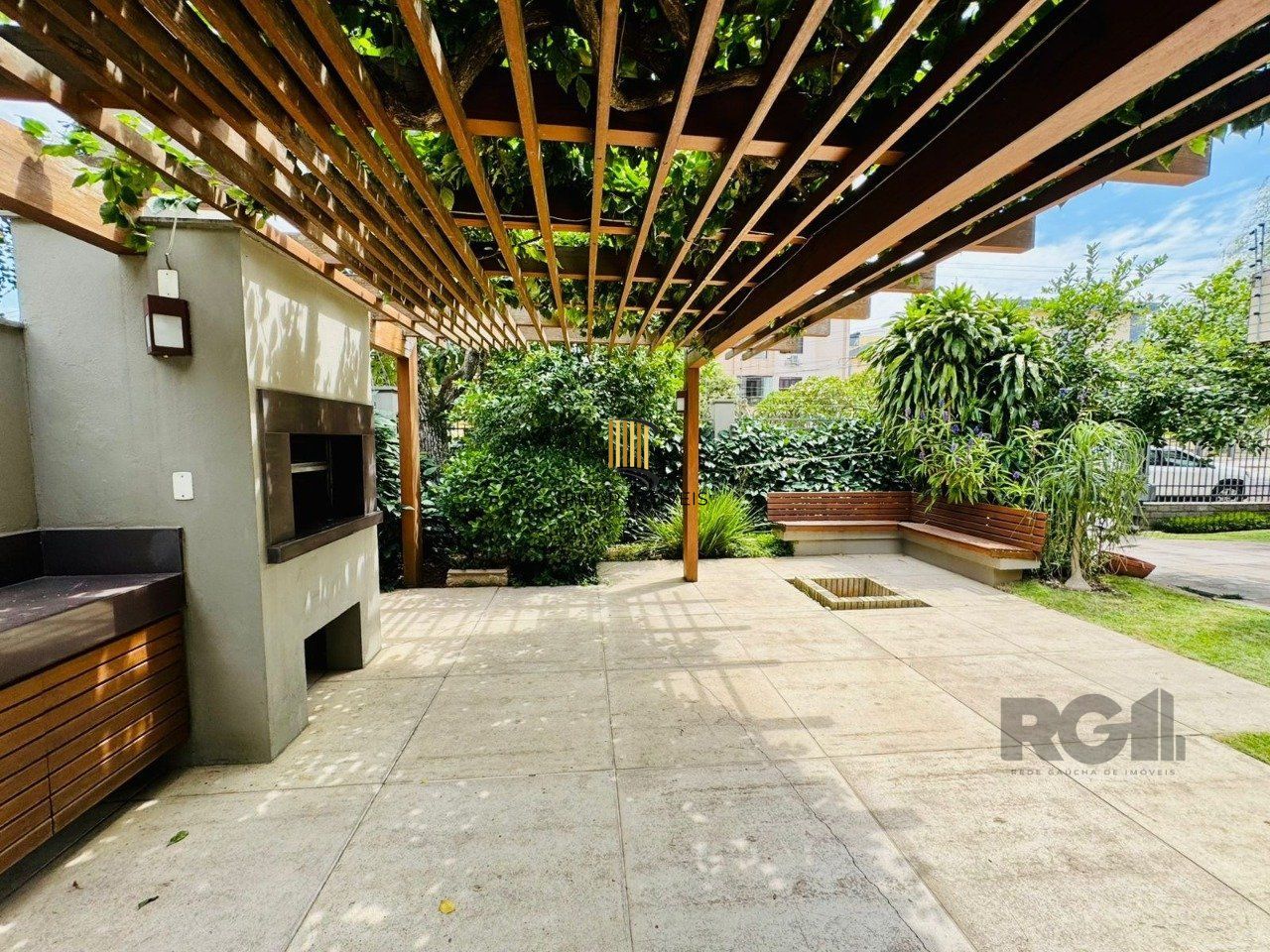 Cobertura 3 dormitórios no bairro Jardim  Botânico