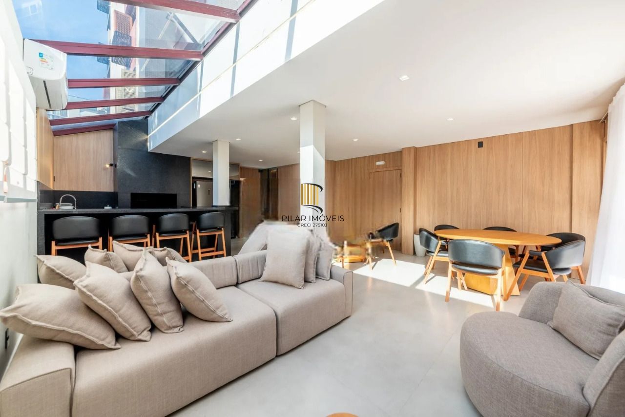 Cobertura 3 Dormitório(s) Bairro Petrópolis