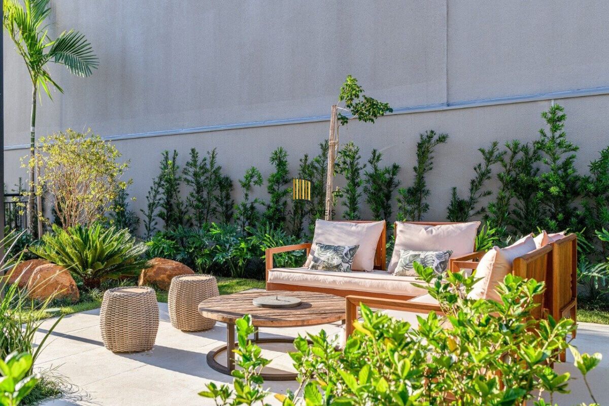 Apartamento dois dormitórios semi mobiliado Edifício Prime Wish