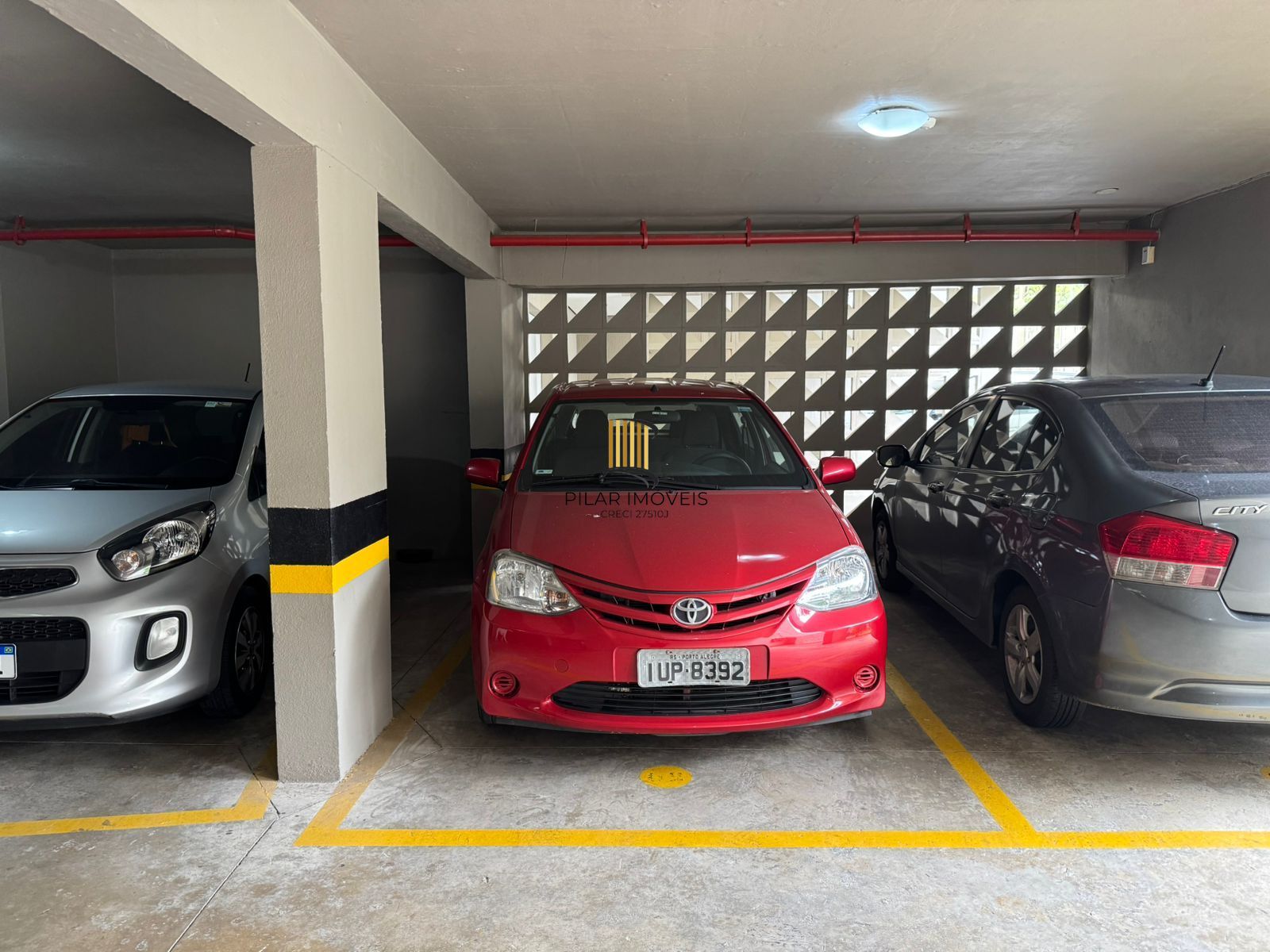 Apartamento 3 dormitórios com 1 suíte no bairro Petrópolis em Porto Alegre.