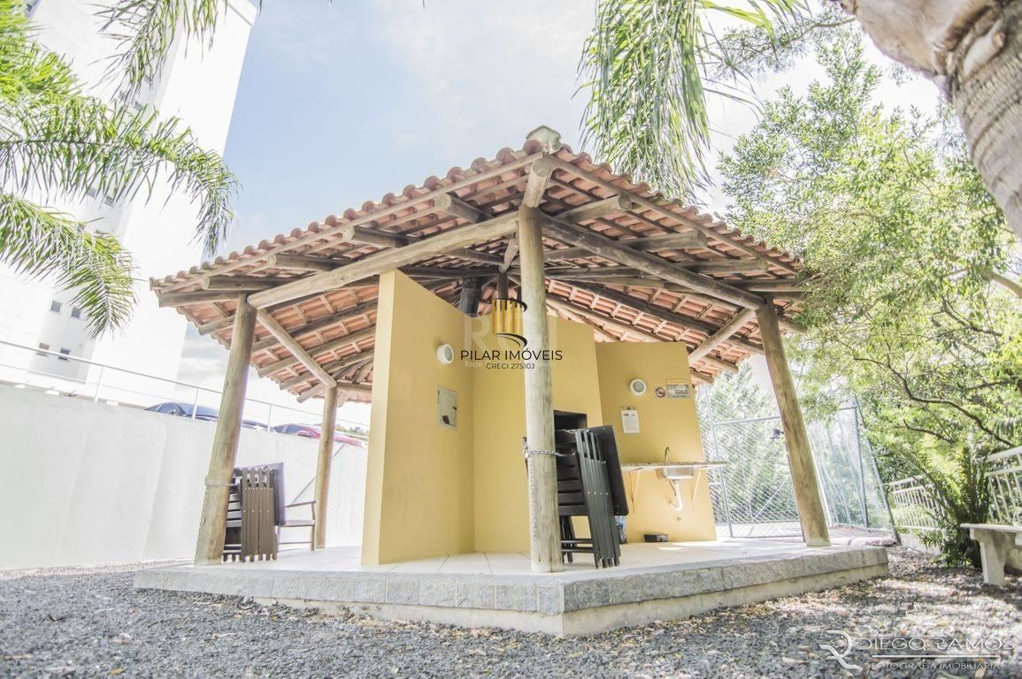 Exelente apto 03 dormitorios com duas  vagas de garagem