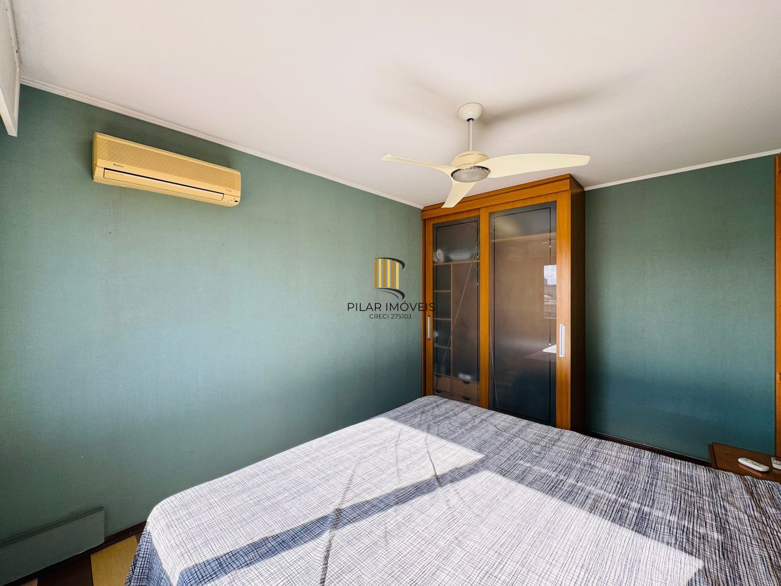 Apartamento 3 dormitórios com suíte e vaga coberta