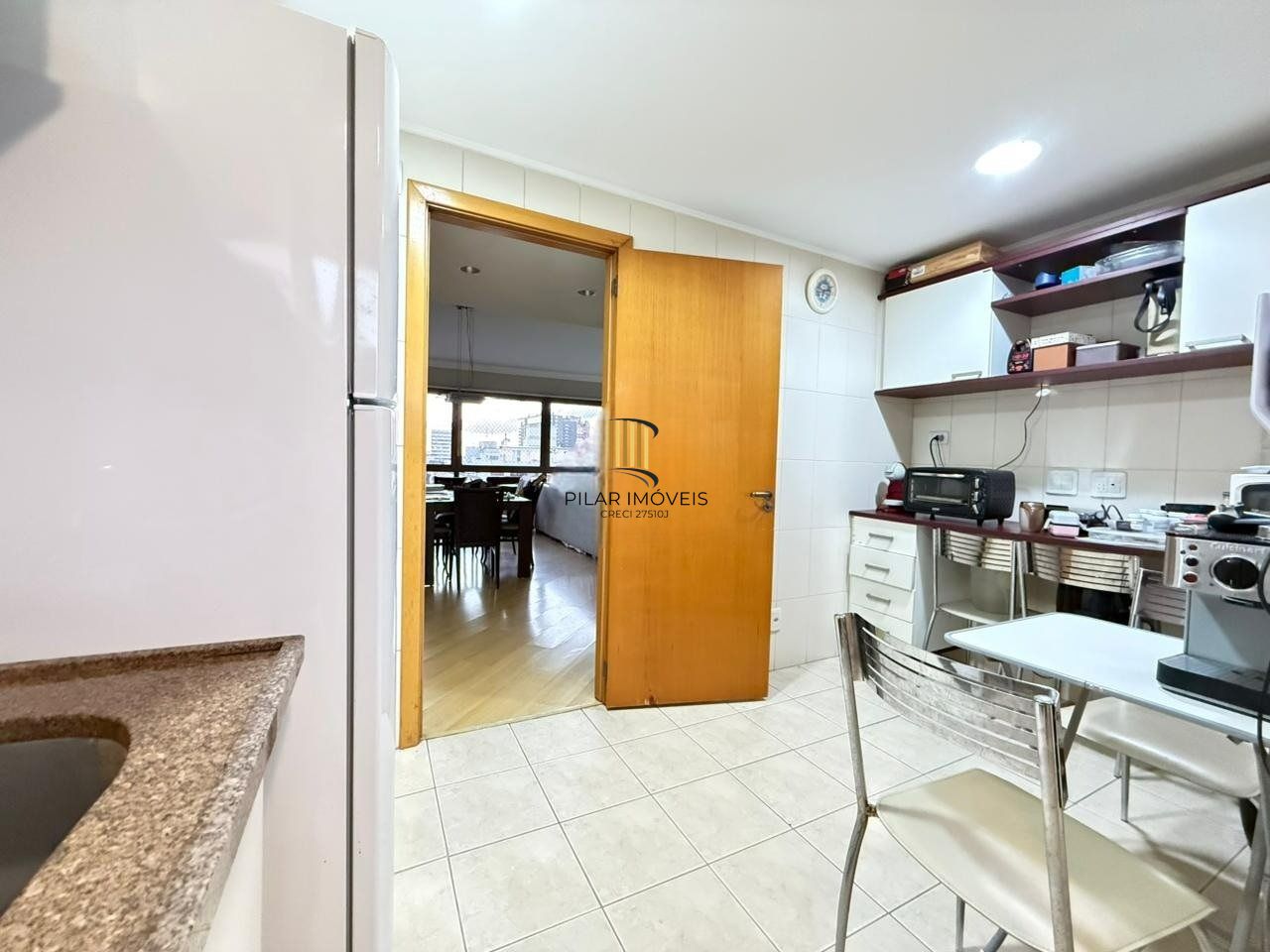 Apartamento Impecável com Vista Panorâmica, 2 Suítes e Living Ampliado