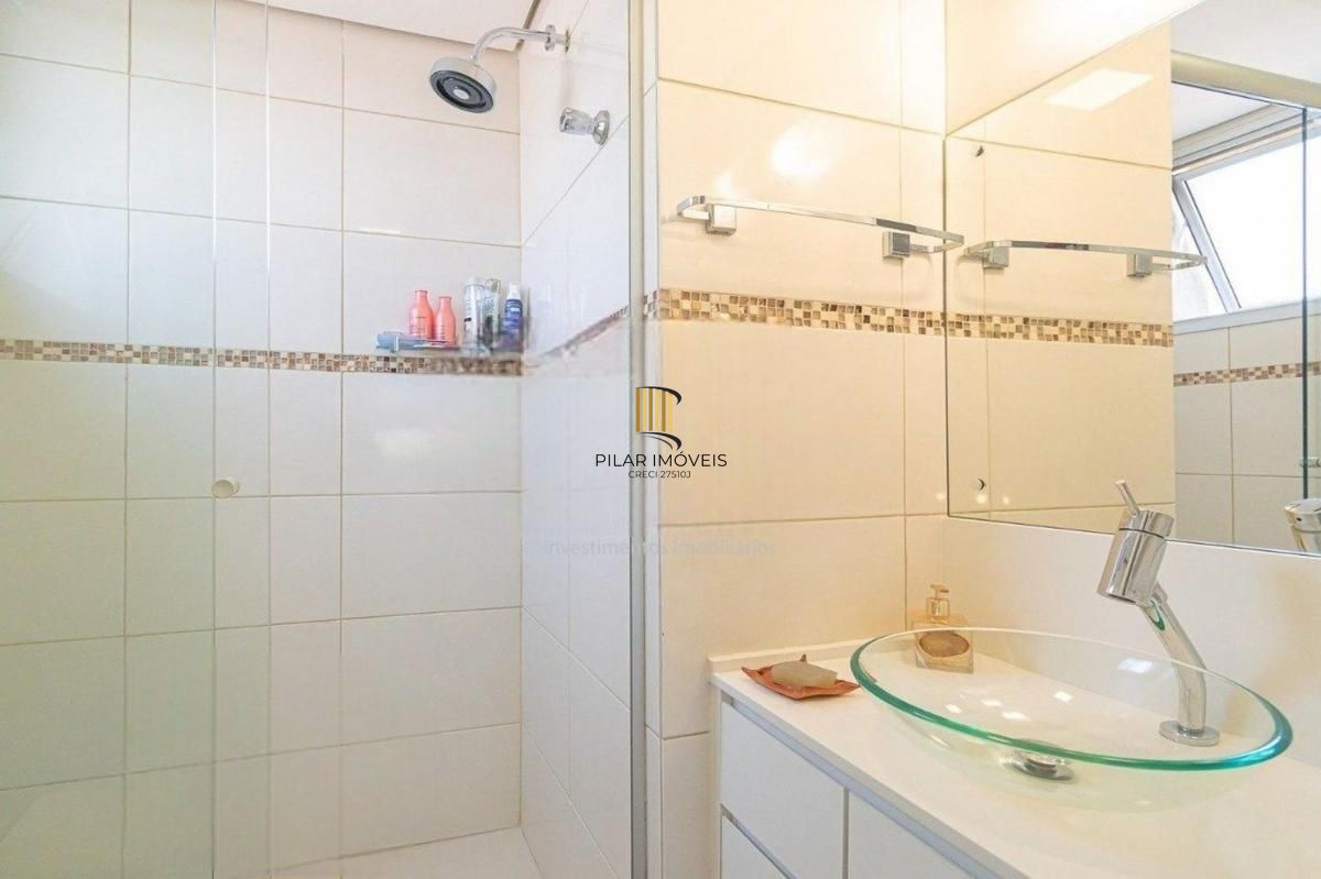 Apartamento 3 dormitórios com suíte e sacada com churrasqueira