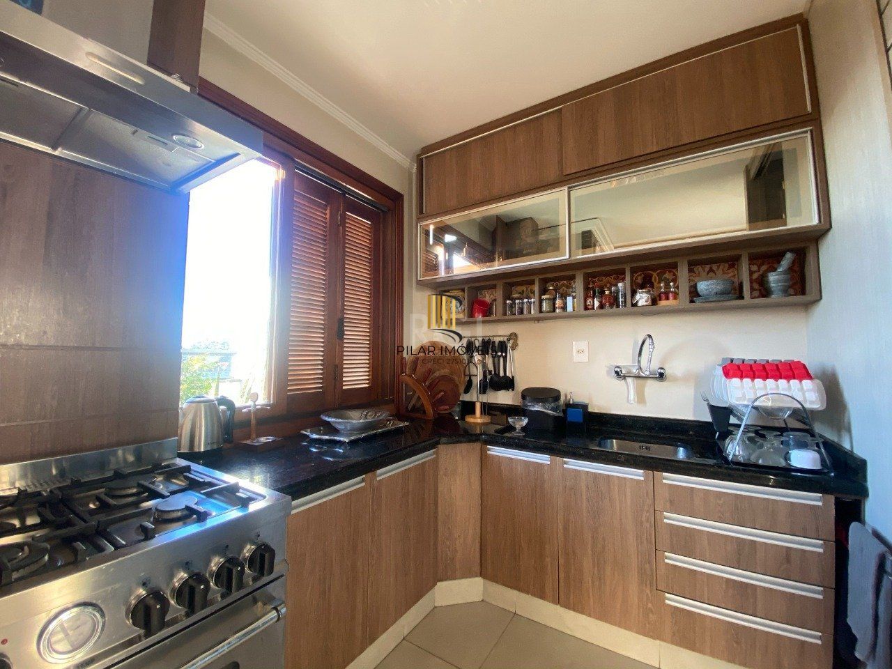 Cobertura para Venda - 278m², 3 dormitórios, sendo 1 suites, 3 vagas - Jardim Itu