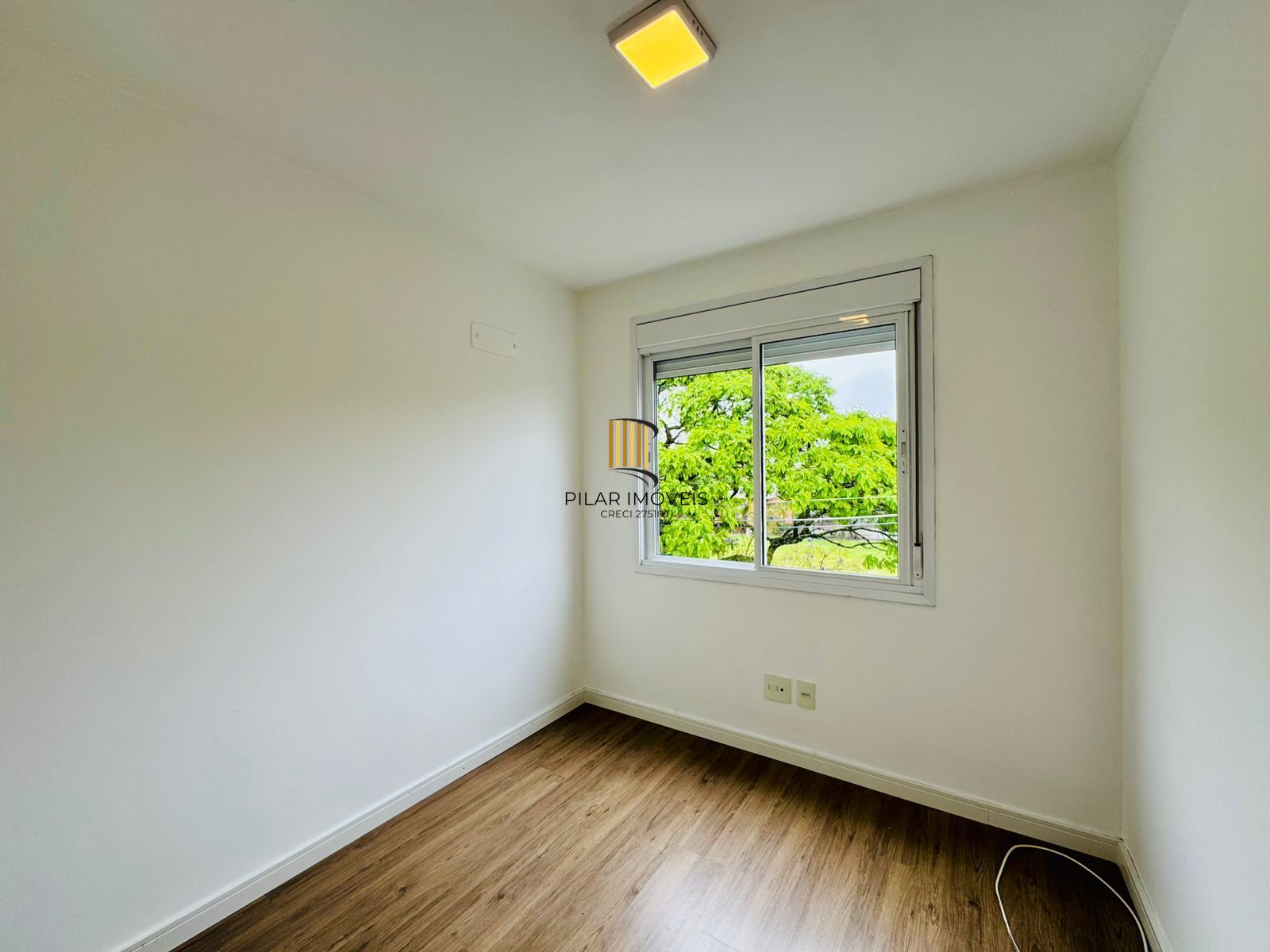 Apartamento 3 dormitórios com 1 suíte no bairro Petrópolis em Porto Alegre.