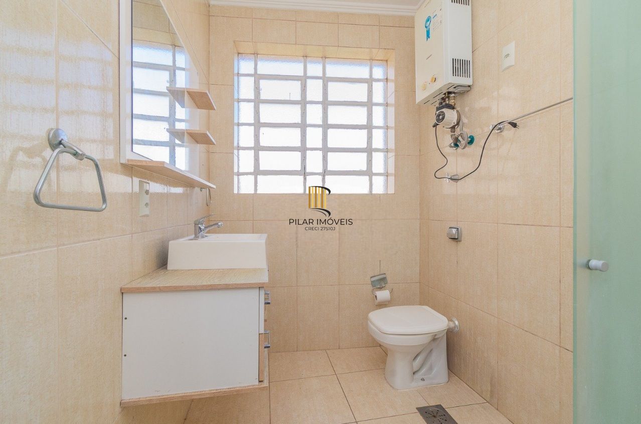 Apartamento Amplo de Esquina com 93m² no Bairro Petrópolis