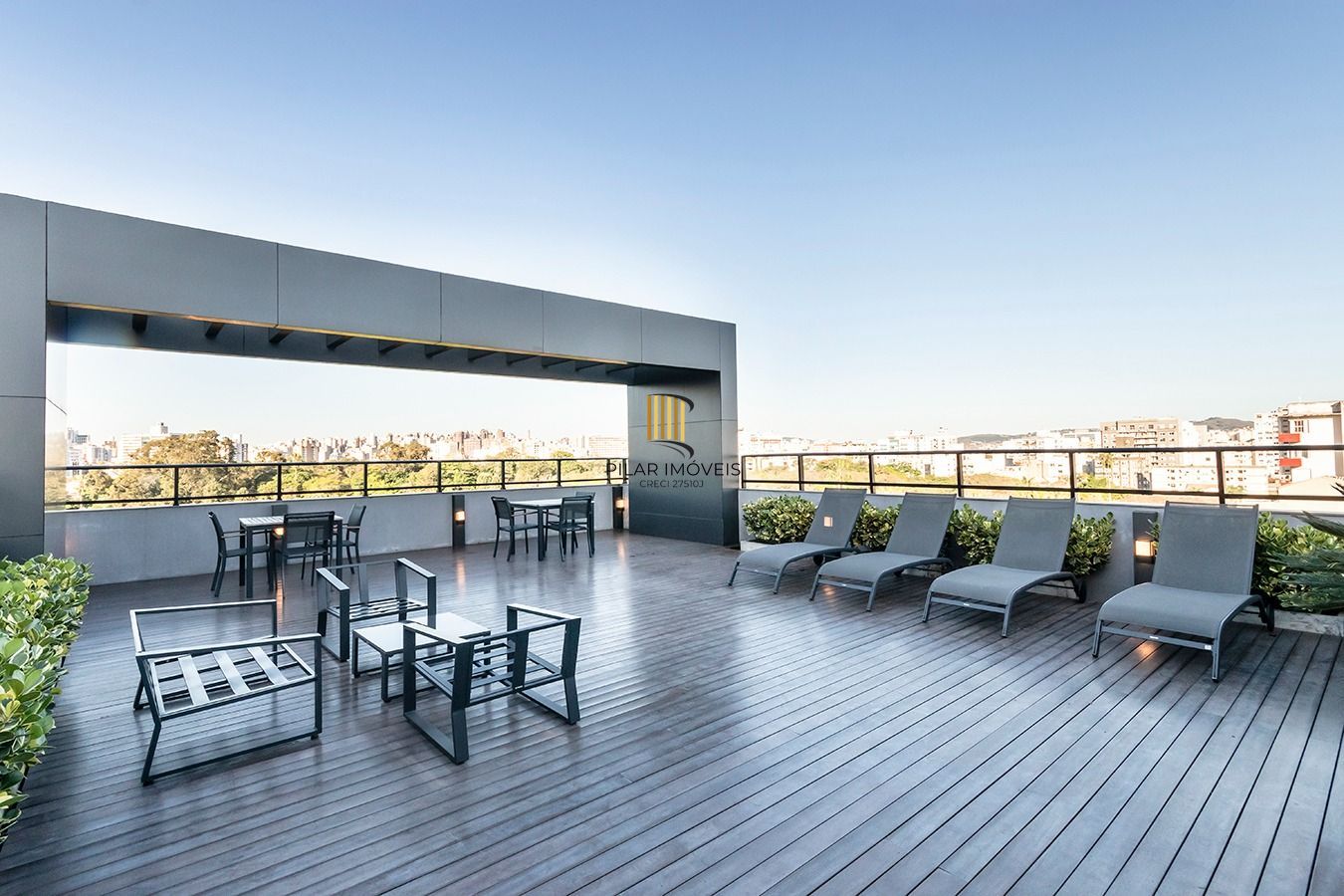 Apartamento decorado e equipado