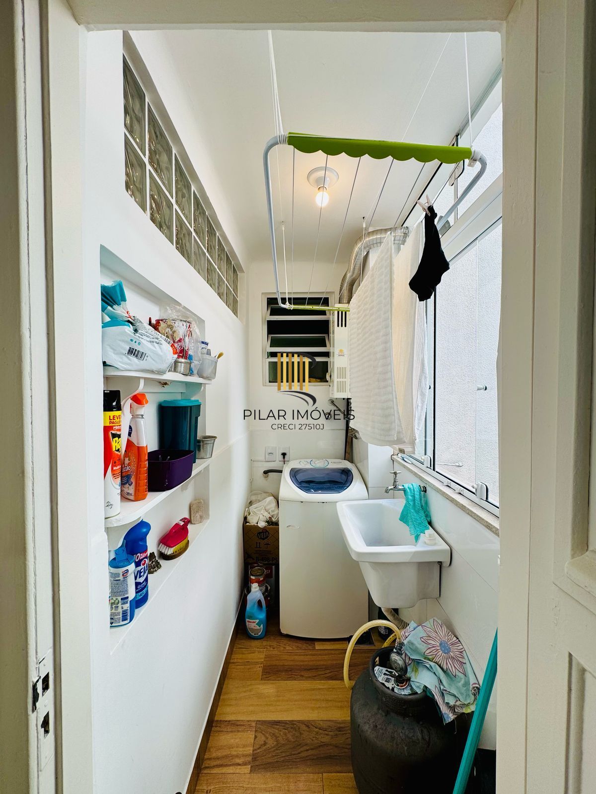 Excelente Apartemento 2 dorm com duas suites e lavabo