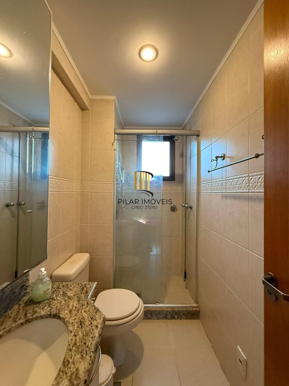 Apartamento Impecável com Vista Panorâmica, 2 Suítes e Living Ampliado