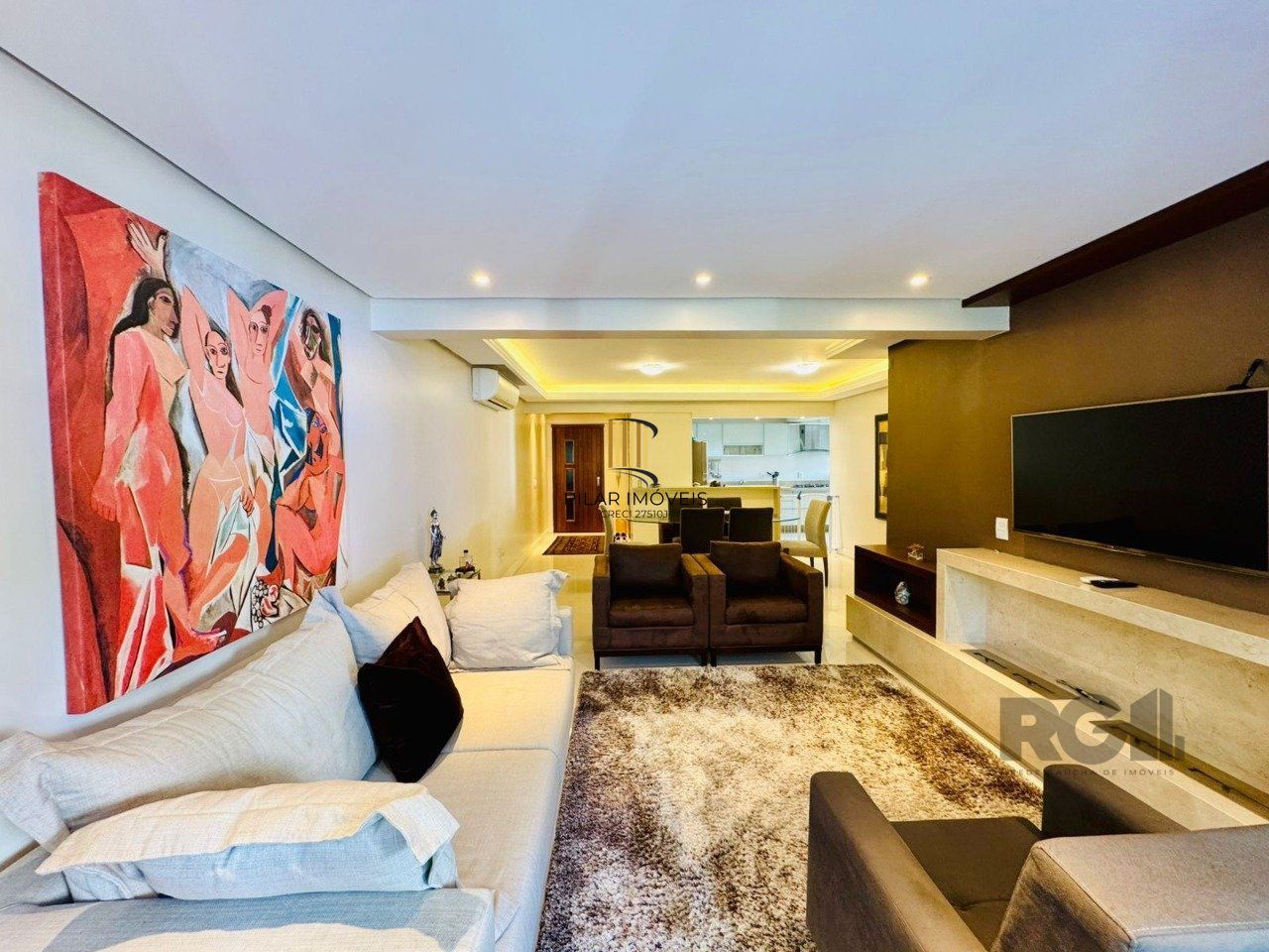 Apartamento 3 dormitórios no bairro Mont Serrat