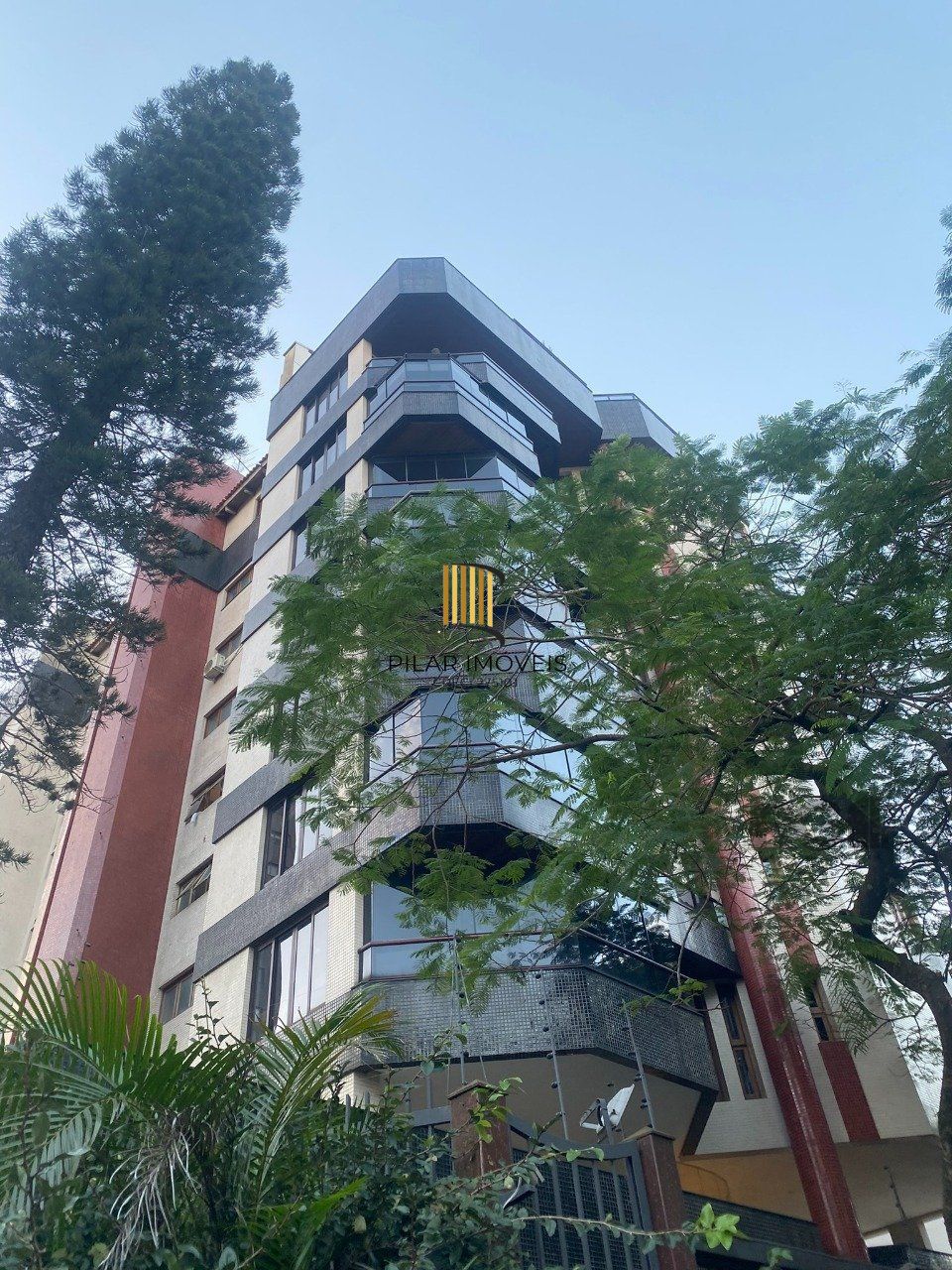 Cobertura 3 dormitórios no bairro Três Figueiras