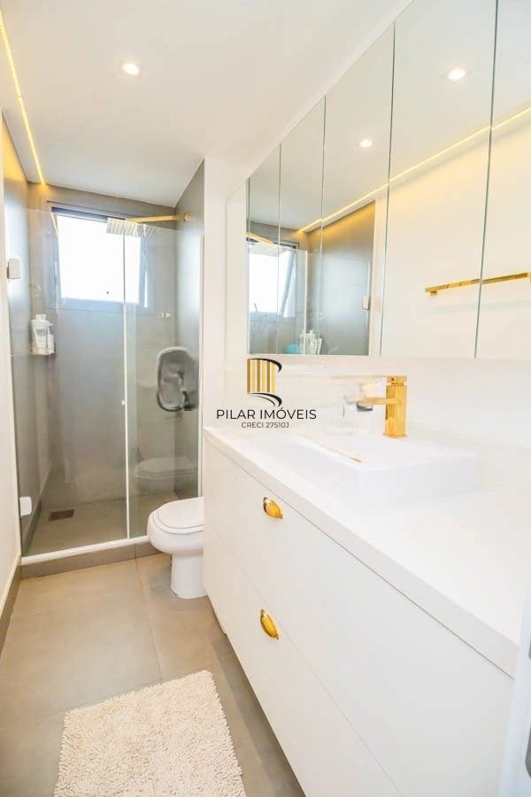 Apartamento para Venda - 98m², 3 dormitórios, sendo 1 suites, 2 vagas - Petrópolis