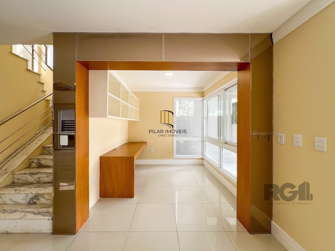 Casa Condominio 3 Dormitório(s) Bairro Querência