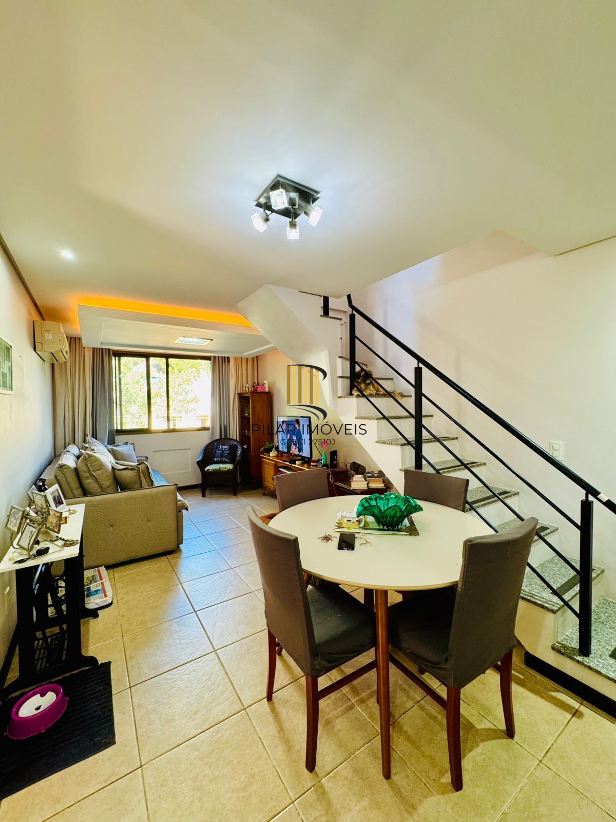 Cobertura no Coração do Petrópolis – 140m² de Conforto e Charme