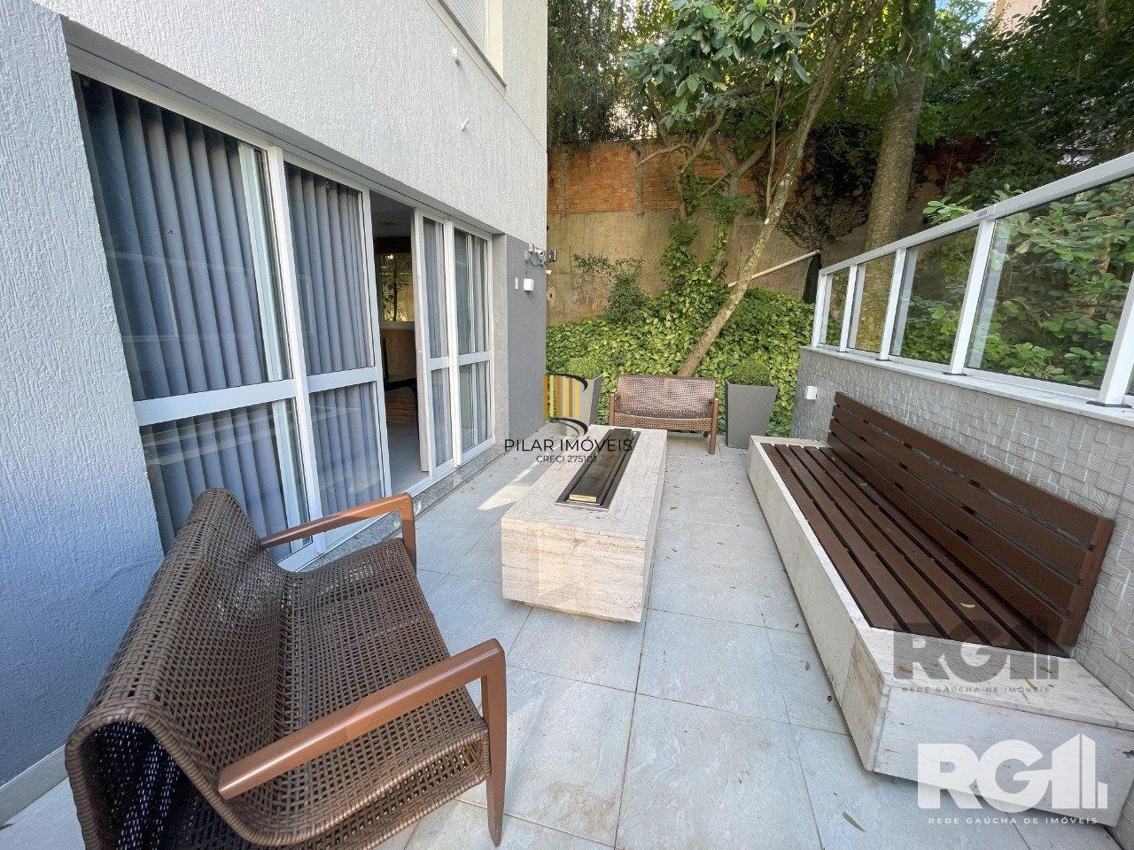 Excelente Apto C/3 Dorm. mais Suite  B. Petrópolis