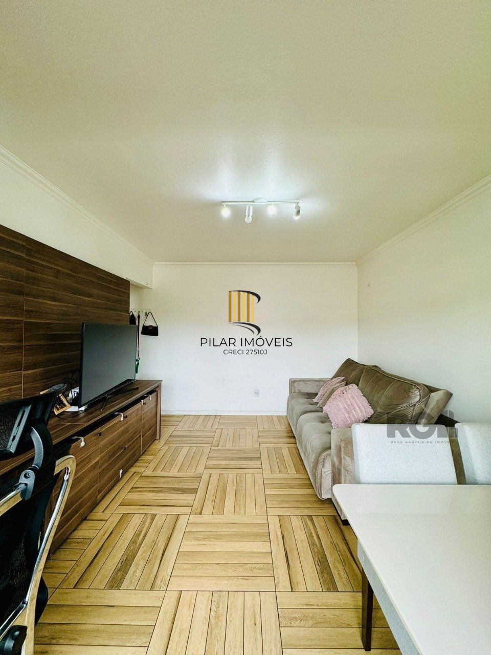 Apartamento 2 dormitórios no bairro Farroupilha
