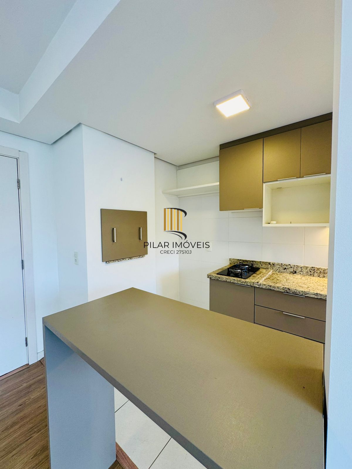 Apartamento 3 dormitórios com 1 suíte no bairro Petrópolis em Porto Alegre.