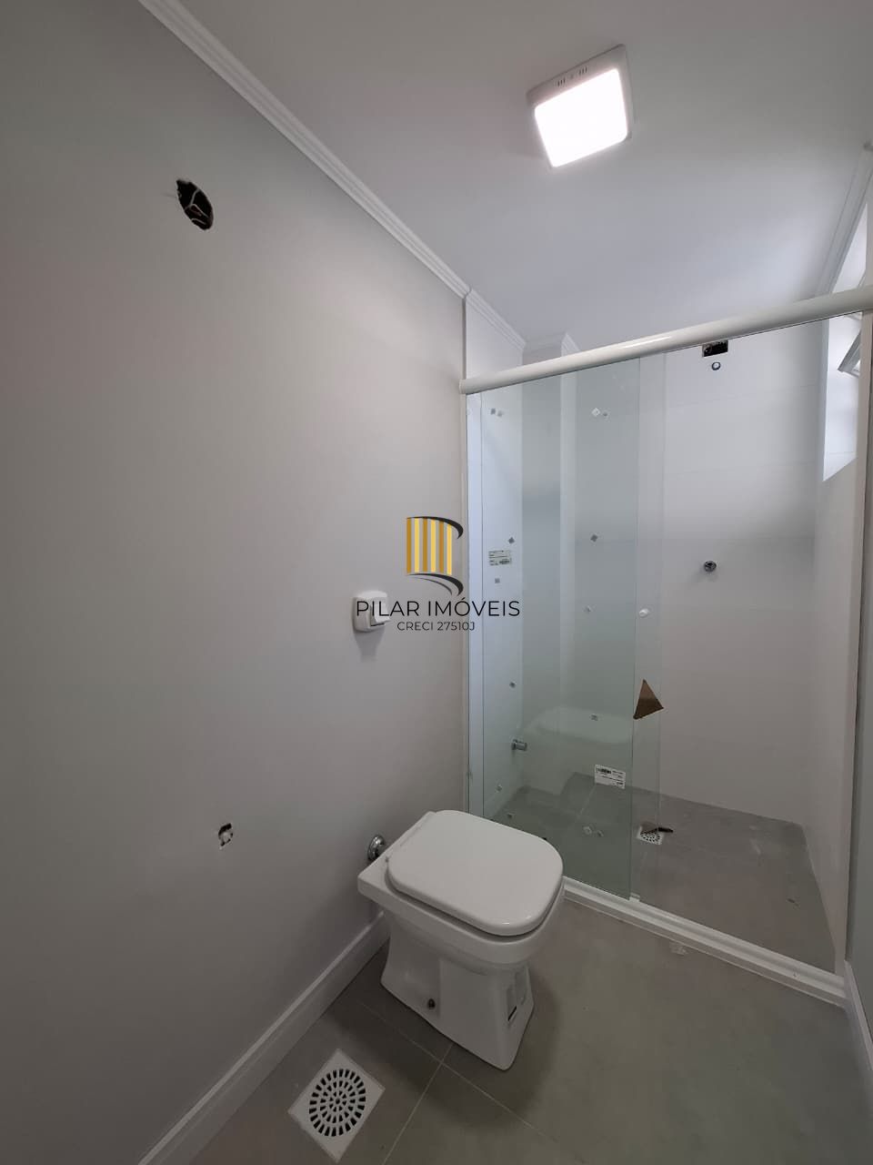 Apartamento à venda 2 quartos com vaga reformado na Cidade Baixa Porto Alegre