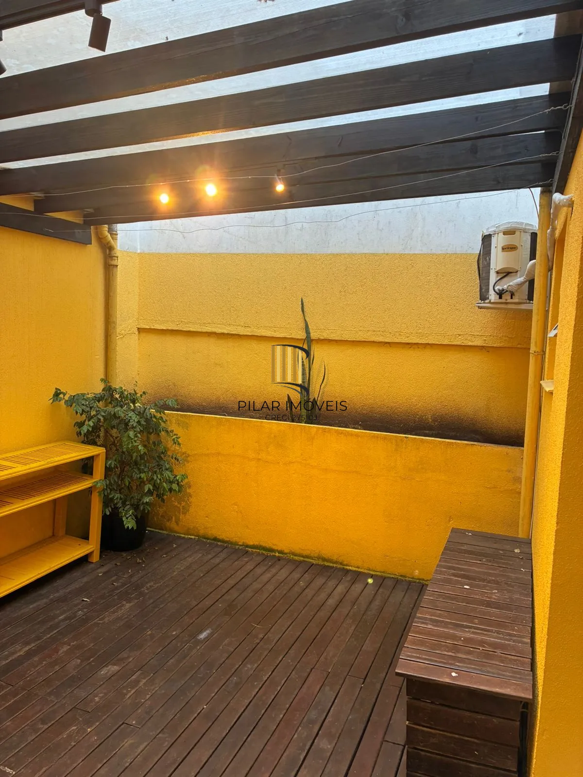 Lindo studio garden com churrasqueira