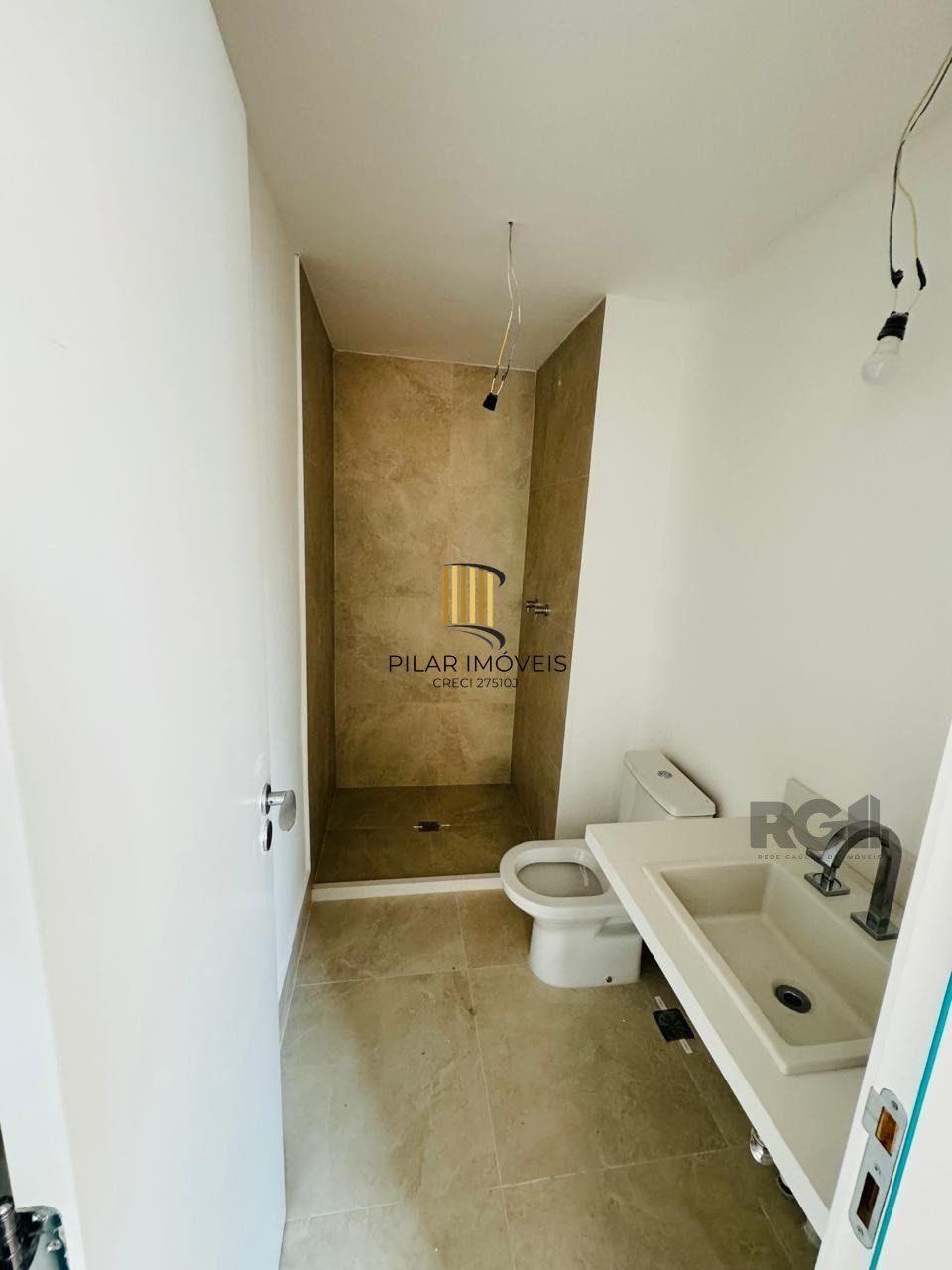 Apartamento de 3 dormitórios vaga e infra