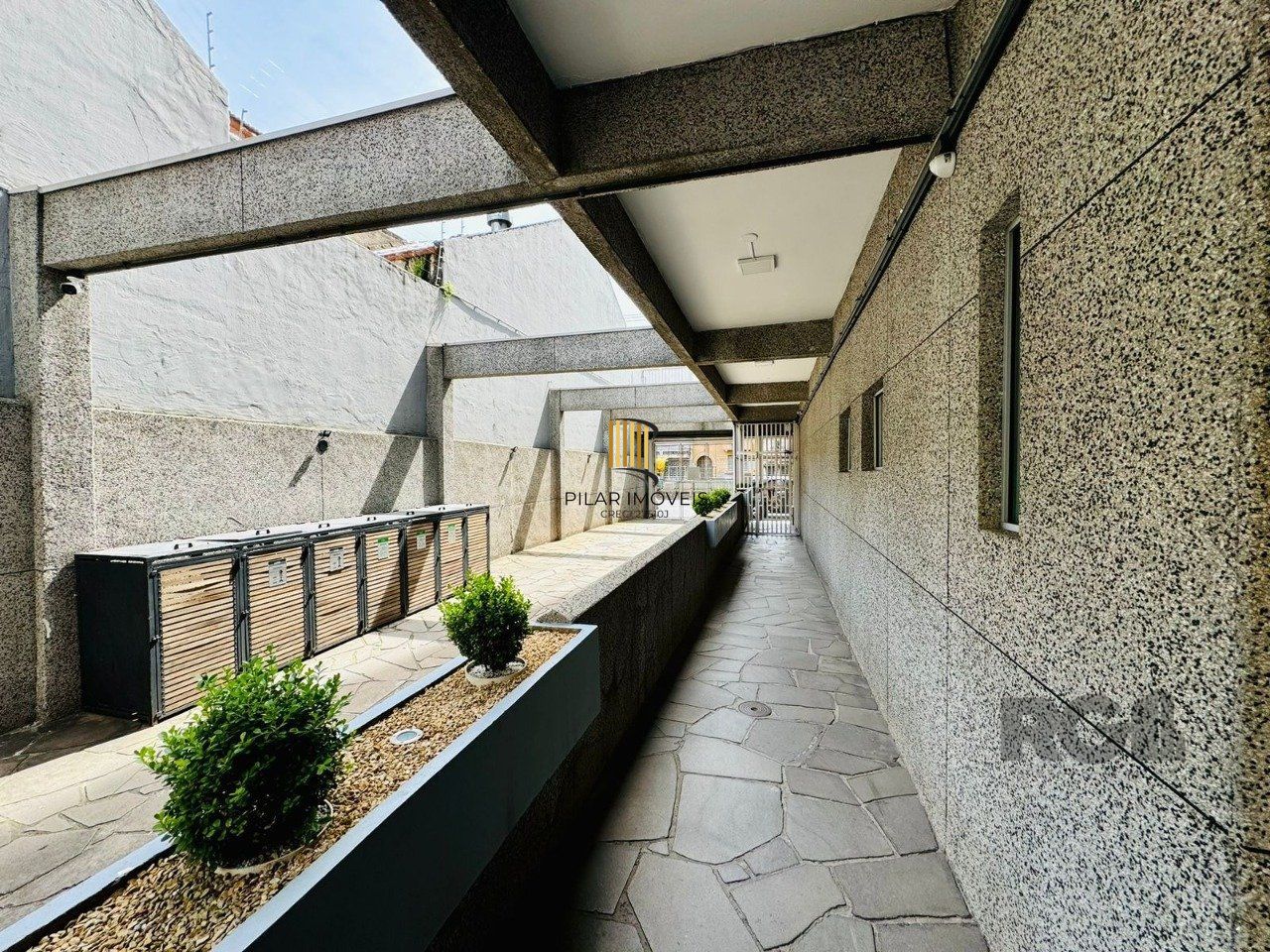 Apartamento 2 dormitórios no bairro Farroupilha