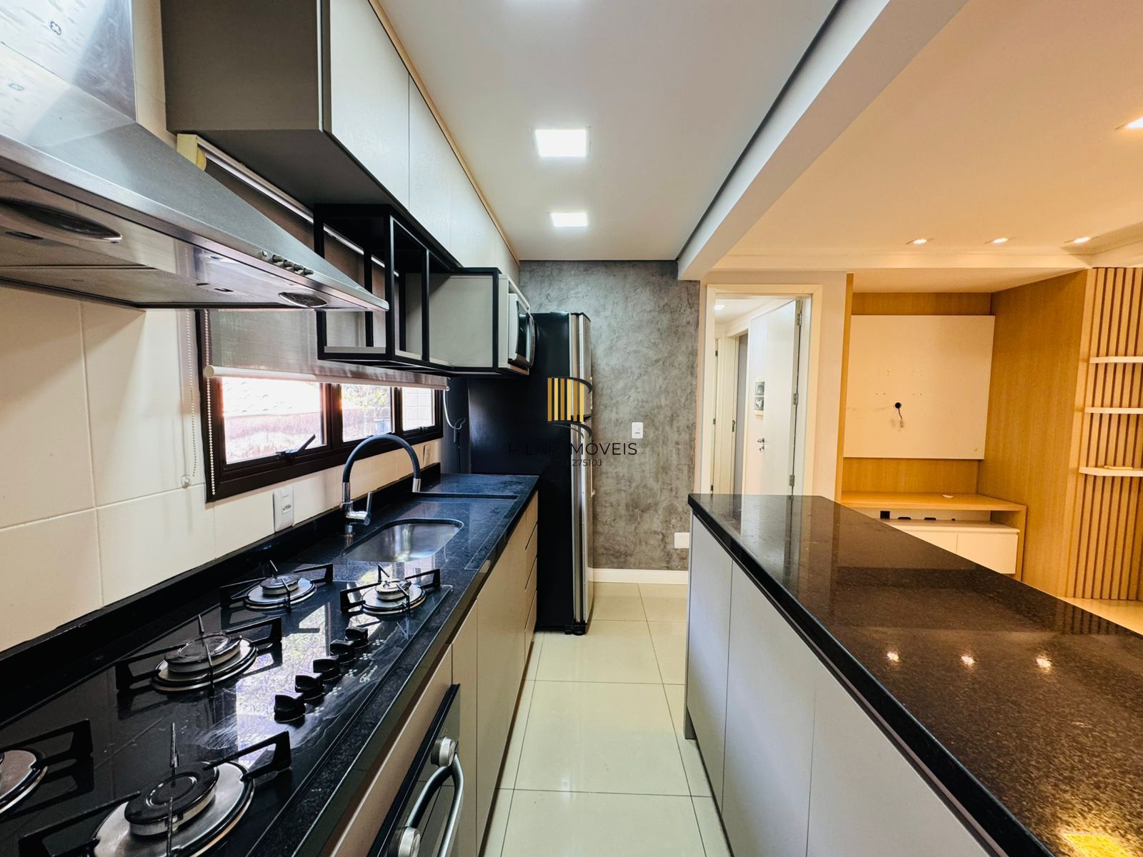 2 Dormitórios Semi Mobiliado com Churrasqueira e Vaga no Coração do Bairro Petrópolis