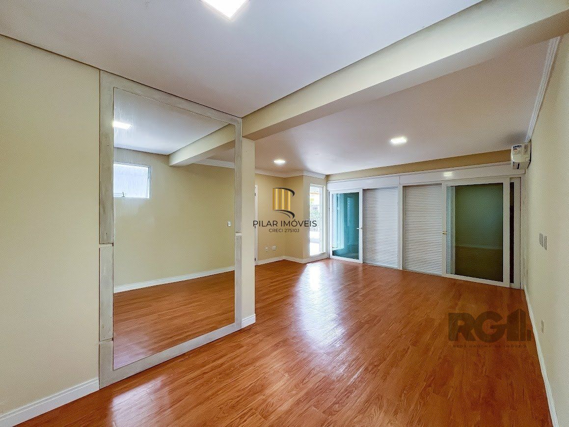 Casa Condominio 3 Dormitório(s) Bairro Querência