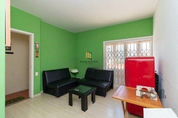 Casa 4 dormitórios no bairro Santana