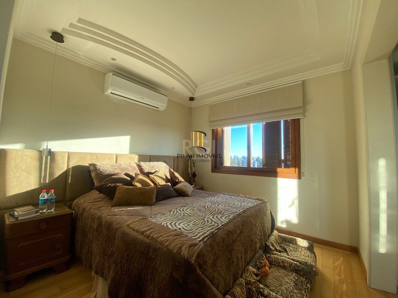 Cobertura para Venda - 278m², 3 dormitórios, sendo 1 suites, 3 vagas - Jardim Itu