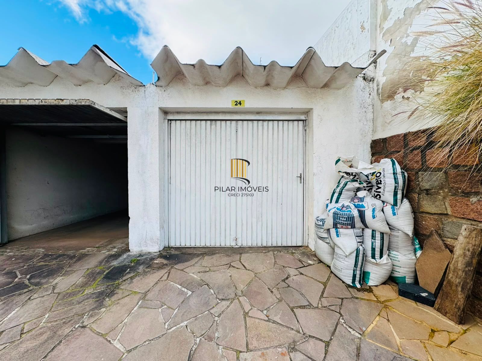 Apartamento de 3 Dormitórios com Suíte e 108 m² Privativos no Três Figueiras